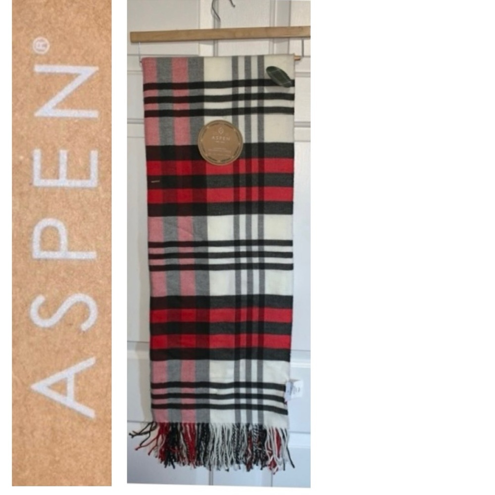 ASPEN Red Plaid Oversized Throw Blanket Fringe Edges 50 x 70 NWT